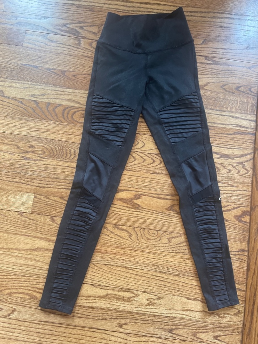 Alo Black Moto-Style Mesh Panel Leggings XS - Picture 6 of 13